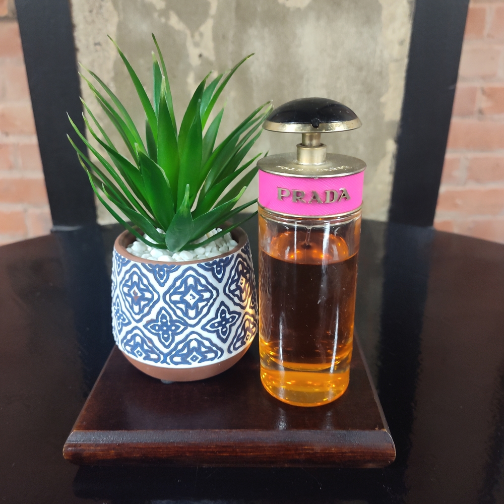 Prada | Eau De Parfum 2.7 oz.